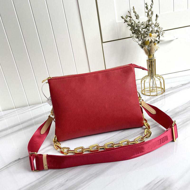 Women Luxurys Designers Bags 2021 small handbag embossed fluffy sheep leather to create a shoulder strap chain crossbody bag 
Women Luxurys Designers Bags 2021 small handbag embossed fluffy sheep leather to create a shoulder strap chain crossbody bag