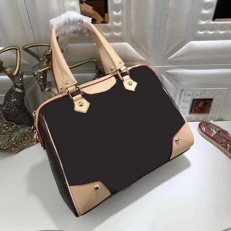 Classic Style Canvas Leather travel Bag Tote Women Handbag Shoulder Bag with Belt High Quality
Classic Style Canvas Leather travel Bag Tote Women Handbag Shoulder Bag with Belt High Quality