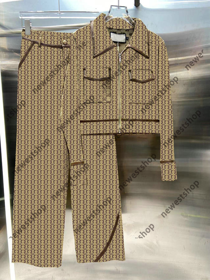 2022 designer womens tracksuits luxury sport suit Double letter logo Zipper Coat jacquard jacket Wide leg trousers trousers Outdoor Casual Jackets Pant, Khaki
2022 designer womens tracksuits luxury sport suit Double letter logo Zipper Coat jacquard jacket Wide leg trousers trousers Outdoor Casual Jackets Pant, Khaki