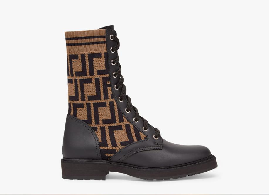 2022 New Autumn and Winter Martin Boots Fabric Top Layer Cowhide Jacquard Flying Woven Sheepskin Lining Foot Cushion 35-42 Yards with Box
2022 New Autumn and Winter Martin Boots Fabric Top Layer Cowhide Jacquard Flying Woven Sheepskin Lining Foot Cushion 35-42 Yards with Box