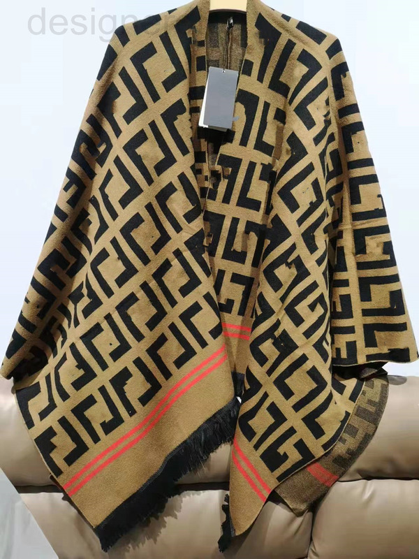 Women's Knits & Tees designer Autumn 2022 New Fashion Versatile Trend High end Color Contrast Wool Blended Cape IRB3, 2# packing bag
Women's Knits & Tees designer Autumn 2022 New Fashion Versatile Trend High end Color Contrast Wool Blended Cape IRB3, 2# packing bag