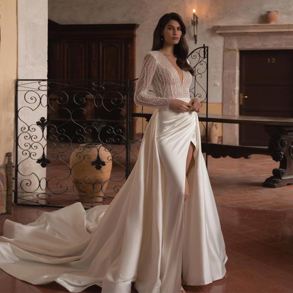 Beaded Wedding Stunning Dresses Long Sleeves Bridal Gowns With Detachable Train Sequined Deep V Neck Side Split Satin Robe De Mariee