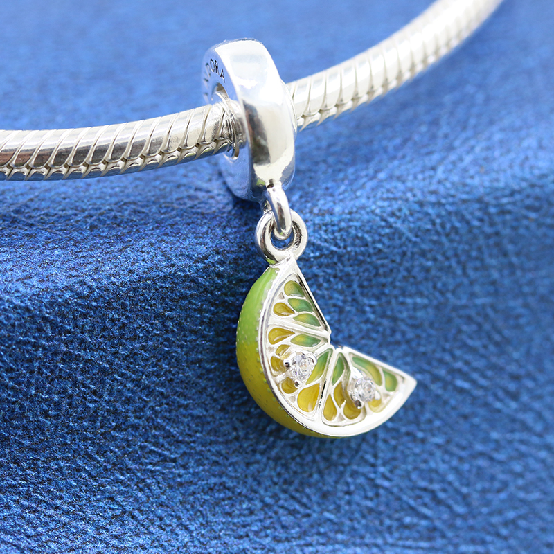 100% 925 Sterling Silver Sparkling Lemon Slices Dangle Bead Fits European Pandora Jewelry Charm Bracelets
100% 925 Sterling Silver Sparkling Lemon Slices Dangle Bead Fits European Pandora Jewelry Charm Bracelets
