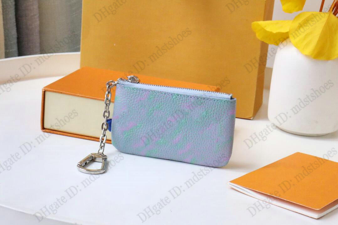 Key Pouch M81297 Summer Stardust Series Clutch Bag Monograms Empreinte Leather Versatile Designers Luxury Coin Purse Wallet, Color 1
Key Pouch M81297 Summer Stardust Series Clutch Bag Monograms Empreinte Leather Versatile Designers Luxury Coin Purse Wallet, Color 1