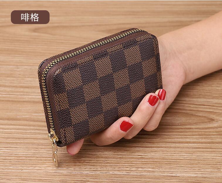 Designers wallet Wallets Purses Fashion Short ZIPPY Wallet Monograms Classic Zipper Pocket Pallas Bag Zip Coin Leather Purse with Box flowers clutch, 2 coffee grid
Designers wallet Wallets Purses Fashion Short ZIPPY Wallet Monograms Classic Zipper Pocket Pallas Bag Zip Coin Leather Purse with Box flowers clutch, 2 coffee grid