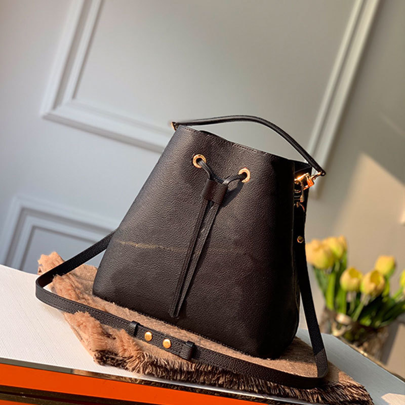 Designer Louiss Handbags Tote bag LVS luxuries designers women crossbody Handbag Shoulder totes bags purses wallet QXV9, No bags
Designer Louiss Handbags Tote bag LVS luxuries designers women crossbody Handbag Shoulder totes bags purses wallet QXV9, No bags