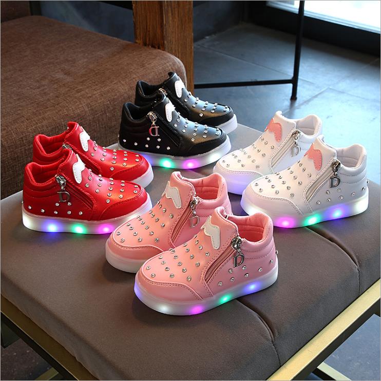 New Luminous Sneakers Led Children Shoes Boy Girl Glowing Tennis Kids Light Up Shoes for Girls Size 21-30, Pink
New Luminous Sneakers Led Children Shoes Boy Girl Glowing Tennis Kids Light Up Shoes for Girls Size 21-30, Pink