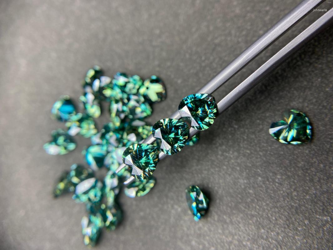 Loose Diamonds 6x6mm 1.0CT Green Moissanite Heart-Shaped Face Cutter Bare Stone Laboratory Bred Diamond Wedding Engagement Jewelry
Loose Diamonds 6x6mm 1.0CT Green Moissanite Heart-Shaped Face Cutter Bare Stone Laboratory Bred Diamond Wedding Engagement Jewelry