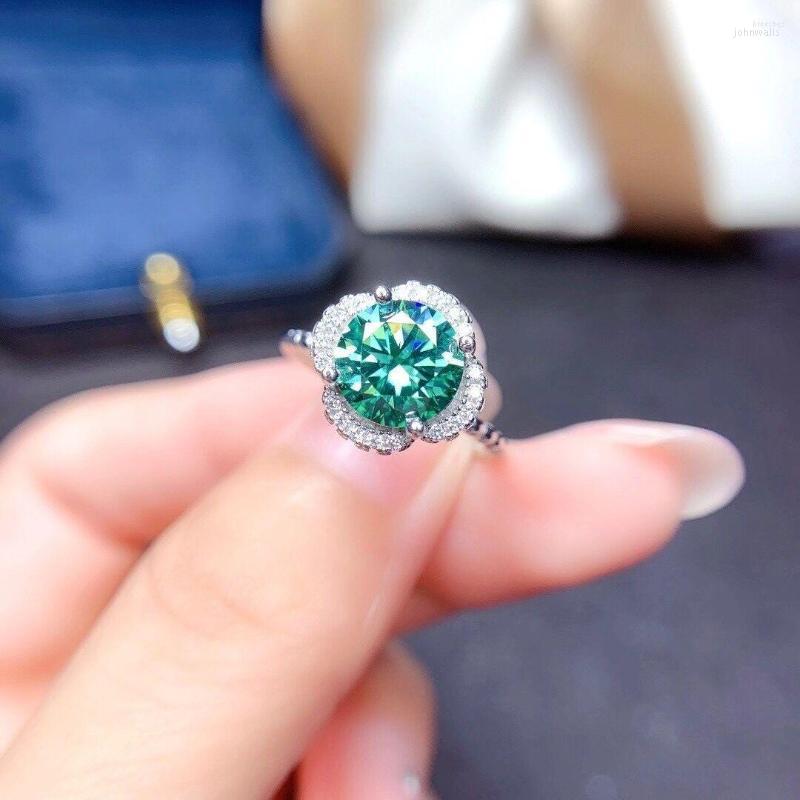 Cluster Rings S925 Sterling Silver Turquoise Mosan Diamond Ring 1.0 CT 2.0ctD Color VVS1 Grade Clear Hip-hop Trend Jewelry Fashion Classic
Cluster Rings S925 Sterling Silver Turquoise Mosan Diamond Ring 1.0 CT 2.0ctD Color VVS1 Grade Clear Hip-hop Trend Jewelry Fashion Classic