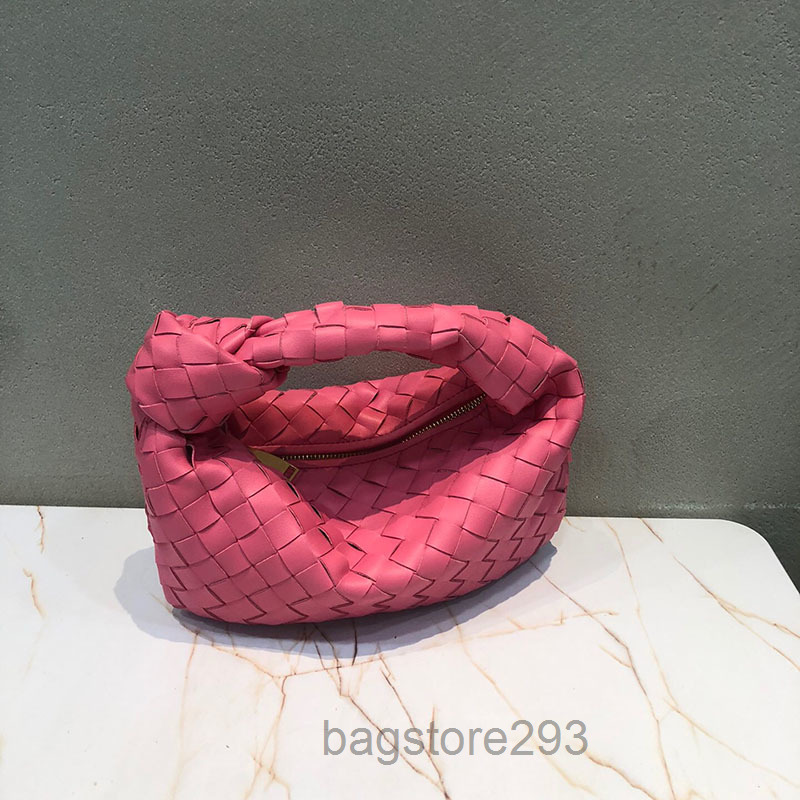 Designer tote Bags Intrecciato leather bag s Womens Handbags Purses luxury handbag Woven jodie hobo Soft voluminous Wallet fashion 2022, Sky blue
Designer tote Bags Intrecciato leather bag s Womens Handbags Purses luxury handbag Woven jodie hobo Soft voluminous Wallet fashion 2022, Sky blue