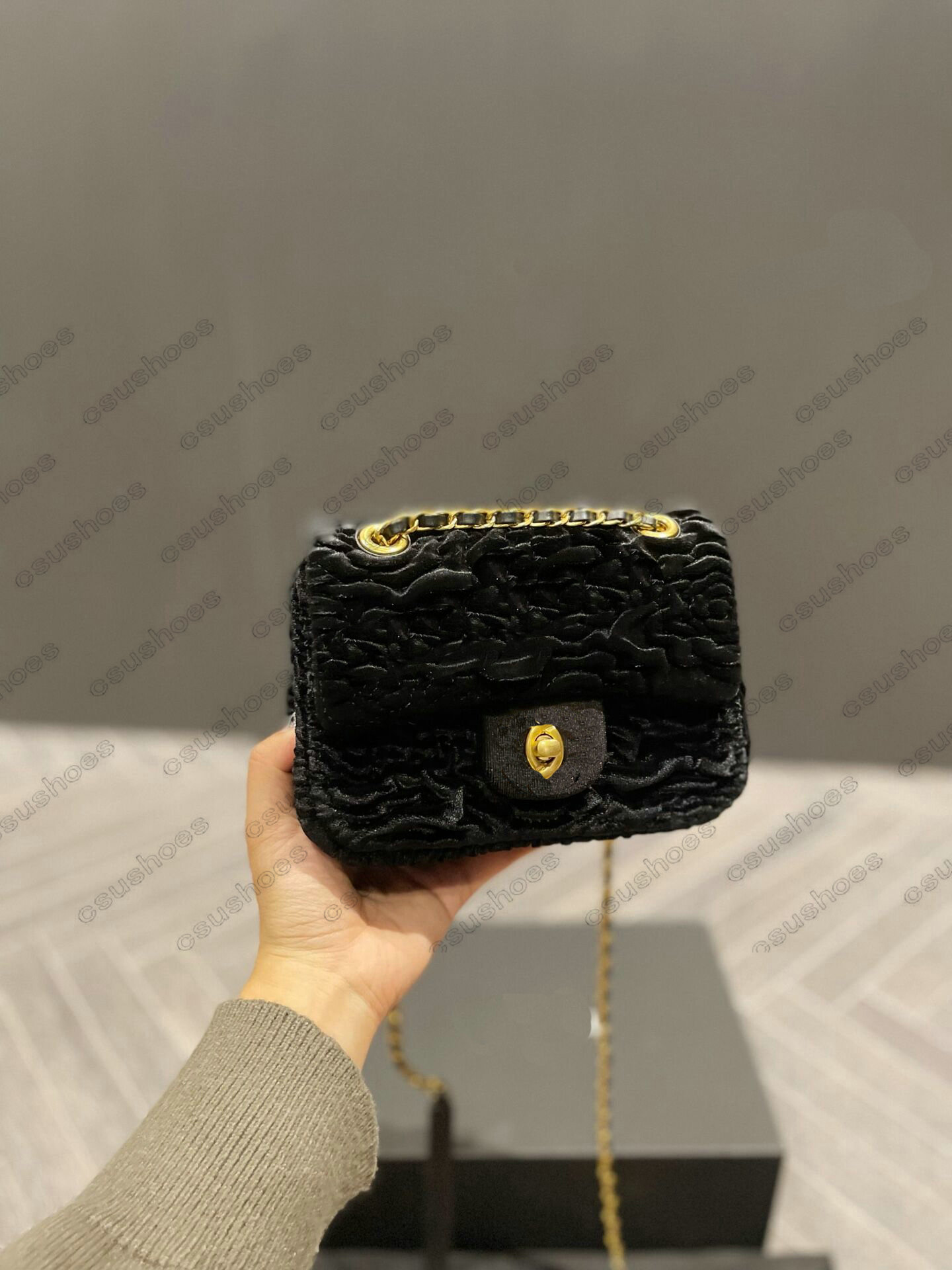 CF Chains Bag Velour Square Fat Vintage BB Autumn Winter Womens Camellia Designer Luxurys Shouder Bags With Small Mouth Cover Golden Metal Handbags Crossbody 8083, Customize
CF Chains Bag Velour Square Fat Vintage BB Autumn Winter Womens Camellia Designer Luxurys Shouder Bags With Small Mouth Cover Golden Metal Handbags Crossbody 8083, Customize