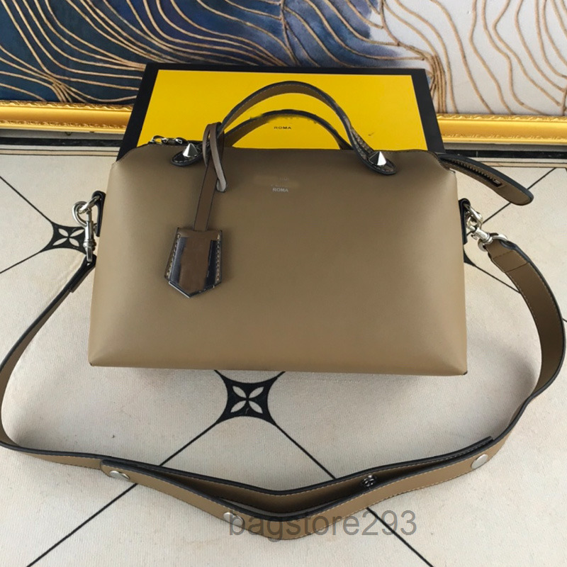 Tote Handbag Purse Bags Women Boston Pillow Bag Crossbody Shoulder Bags Cowhide Zipper Closure Removable Shoulder Strap HighCapacity F 2022
Tote Handbag Purse Bags Women Boston Pillow Bag Crossbody Shoulder Bags Cowhide Zipper Closure Removable Shoulder Strap HighCapacity F 2022