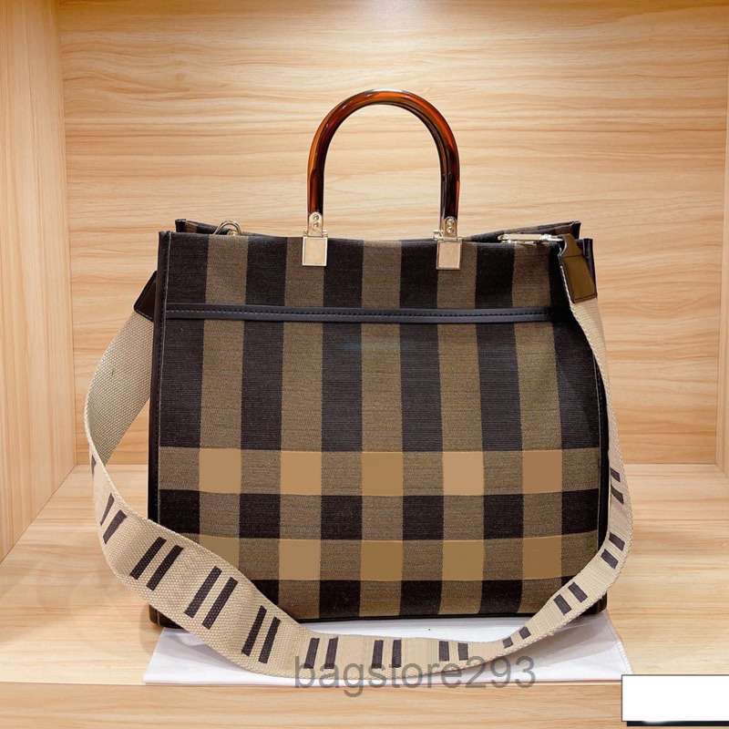 Canvas Tote Bag Women Striped Handbag Large Capacity Package Shopping Bags Fashion f letter Detchable Crossbody Shoulder Strapplexiglass Handles Two Size 2022, 30x25cm
Canvas Tote Bag Women Striped Handbag Large Capacity Package Shopping Bags Fashion f letter Detchable Crossbody Shoulder Strapplexiglass Handles Two Size 2022, 30x25cm
