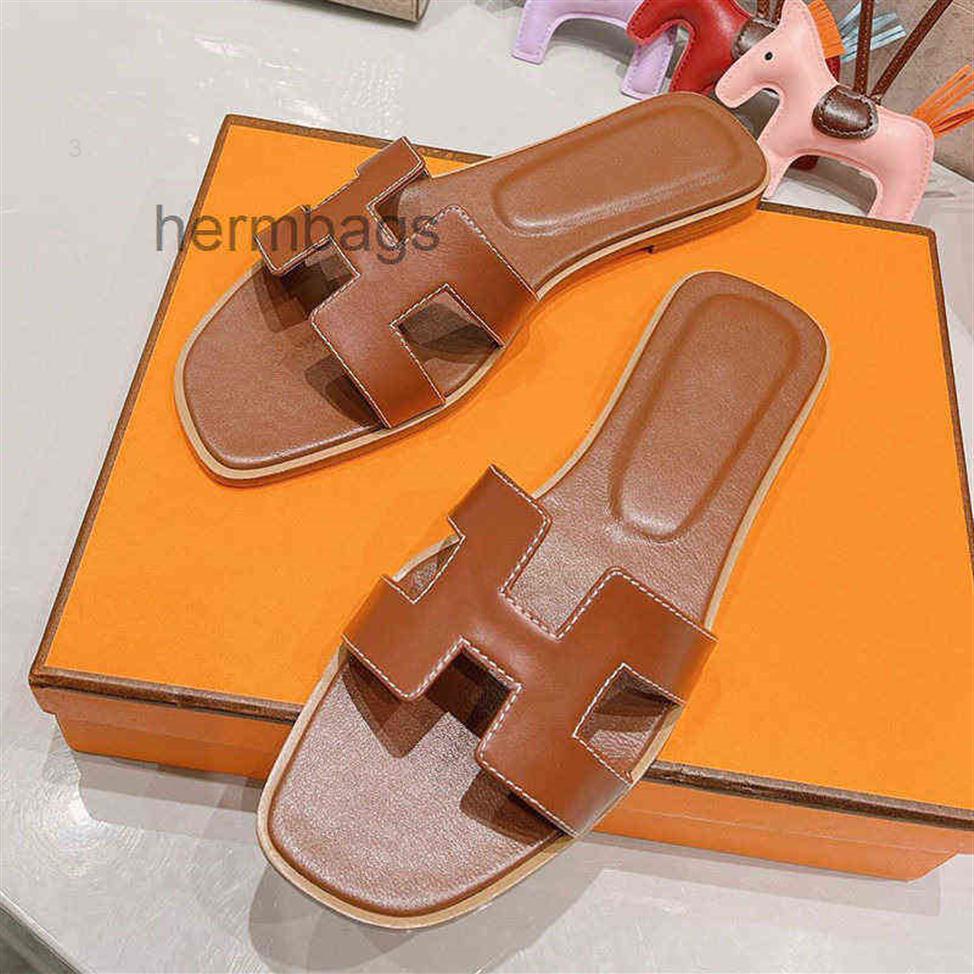 Herme 2022 Designer Slipper Slide h Slippers Spring Leather Flat Heel Sandals Women Wear Fashionable Flip Flops TLPX305l, No. 3 color
Herme 2022 Designer Slipper Slide h Slippers Spring Leather Flat Heel Sandals Women Wear Fashionable Flip Flops TLPX305l, No. 3 color