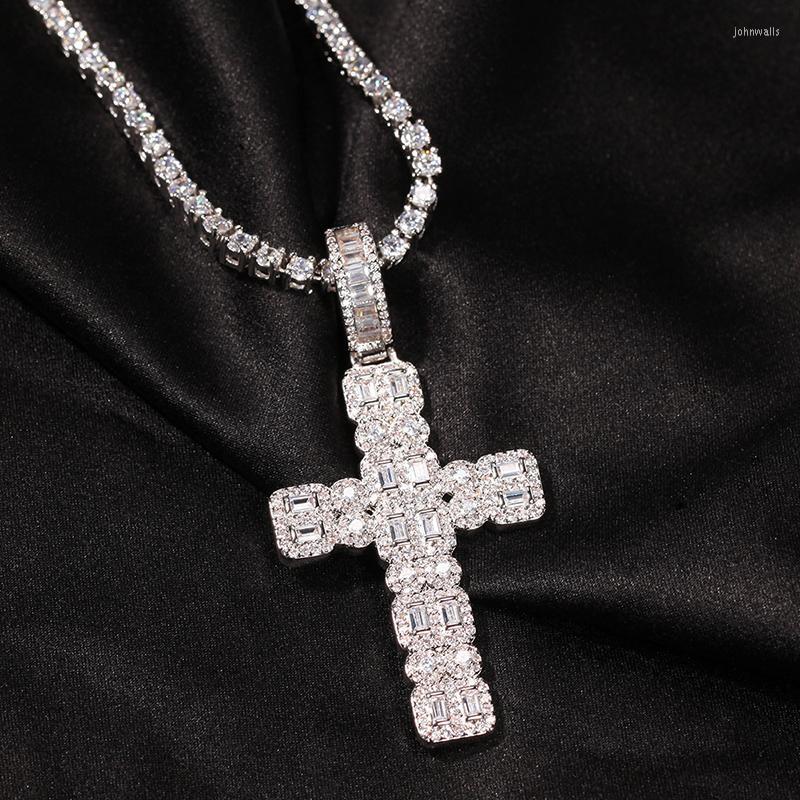 Pendant Necklaces Hip Hop Two Rows CZ Stone Paved Bling Iced Out Cross Pendants Necklace For Men Rapper Jewelry Drop
Pendant Necklaces Hip Hop Two Rows CZ Stone Paved Bling Iced Out Cross Pendants Necklace For Men Rapper Jewelry Drop
