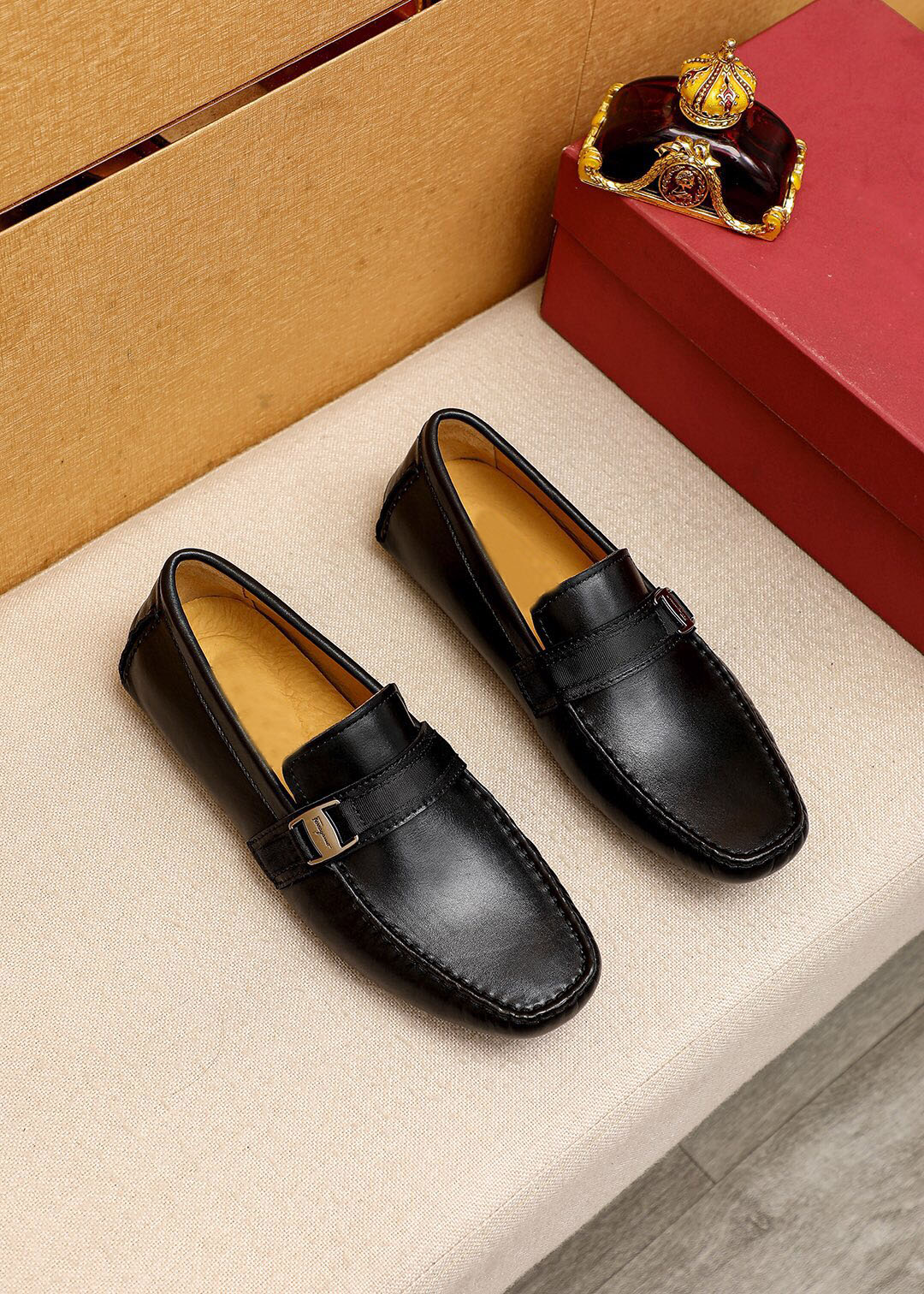 Men's Dress Shoes High Quality Business Casual Loafers Men Brand Wedding Formal Flat Shoes Classic Party Shoes Size 37-47, Black
Men's Dress Shoes High Quality Business Casual Loafers Men Brand Wedding Formal Flat Shoes Classic Party Shoes Size 37-47, Black