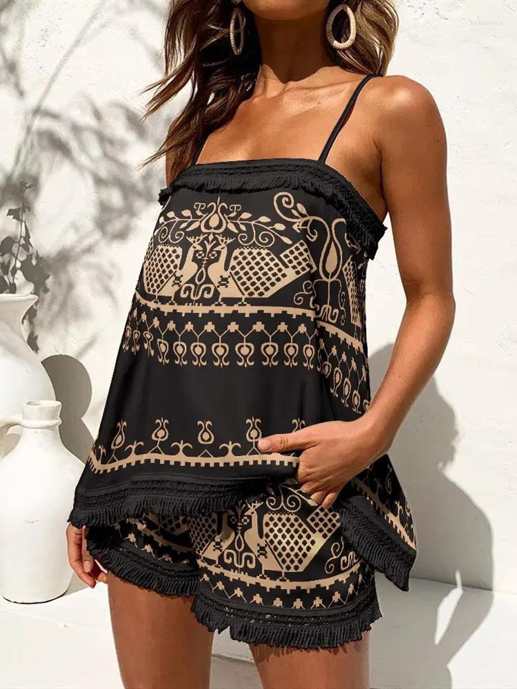 Women' Tracksuits Women Sexy Off Shoulder Sling Top Blouse Pocket Shorts Suit Summer Outfits Retro Pattern Print Tassel Two-piece, Black
Women' Tracksuits Women Sexy Off Shoulder Sling Top Blouse Pocket Shorts Suit Summer Outfits Retro Pattern Print Tassel Two-piece, Black