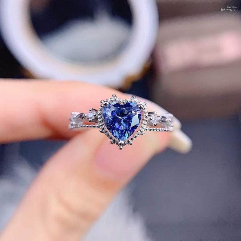 Cluster Rings 1.0CT Blue Heart-Shaped Moissanite Diamond Ring VVS1 Clarity GRA Creates A High Fashion Engagement For Women
Cluster Rings 1.0CT Blue Heart-Shaped Moissanite Diamond Ring VVS1 Clarity GRA Creates A High Fashion Engagement For Women