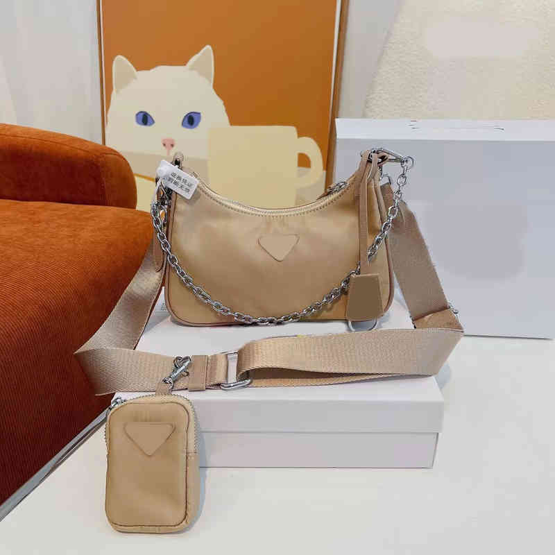 Prads totes designer handbag women bag Handbags Prade the Tote bags Luxuries designers womens crossbody Handbag Shoulder 7A high quality purses wallet BB2I, Blue
Prads totes designer handbag women bag Handbags Prade the Tote bags Luxuries designers womens crossbody Handbag Shoulder 7A high quality purses wallet BB2I, Blue