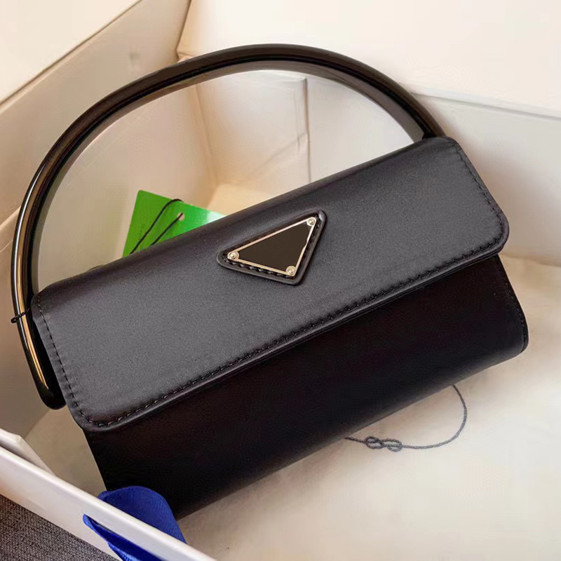 Luxurys designer bag satin tortoiseshell box handbag fashion classic elegant women's Shoulder Crossbody bags, Black
Luxurys designer bag satin tortoiseshell box handbag fashion classic elegant women's Shoulder Crossbody bags, Black