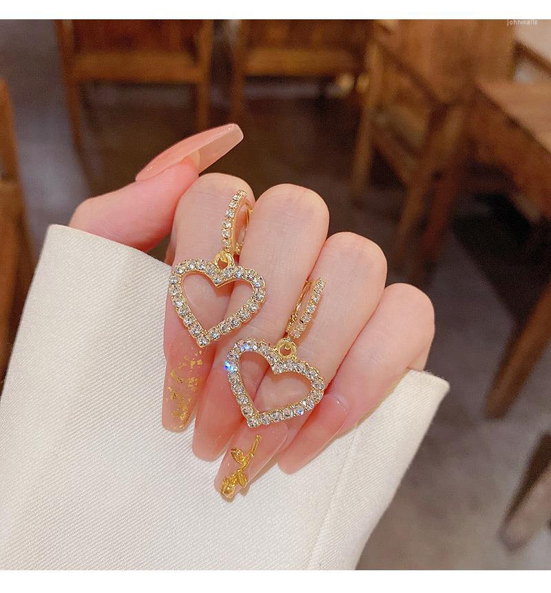 Dangle Earrings & Chandelier Fashion Women Luxury Crystal Heart Classic Gold Earring JewelryDangle
Dangle Earrings & Chandelier Fashion Women Luxury Crystal Heart Classic Gold Earring JewelryDangle