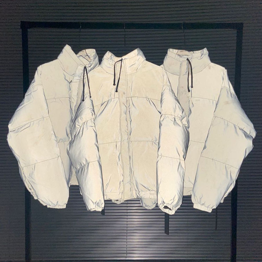 Luxury Brand Down Jacket Essantials High Street Laser Stand Collar Coat Fog Thickened Reflective Clothes In Winter, Grey (reflective) down cotton
Luxury Brand Down Jacket Essantials High Street Laser Stand Collar Coat Fog Thickened Reflective Clothes In Winter, Grey (reflective) down cotton