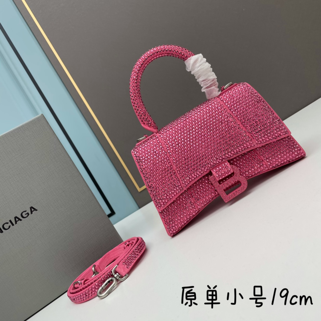 Hourglass bag desinger bag lady handbag genuine leather women chain shoulder bags quality full Diamonds, Dark blue
Hourglass bag desinger bag lady handbag genuine leather women chain shoulder bags quality full Diamonds, Dark blue