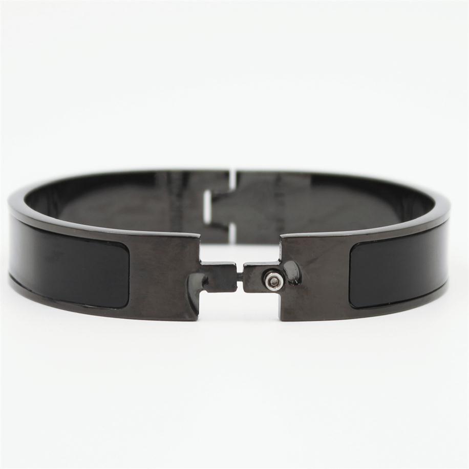New 2022 Famous Brand Letter Matte Black Bangle Luxury Jewelry For Women Europe Charm Bracelet Fashion Men Bangles Wedding Gift259N
New 2022 Famous Brand Letter Matte Black Bangle Luxury Jewelry For Women Europe Charm Bracelet Fashion Men Bangles Wedding Gift259N