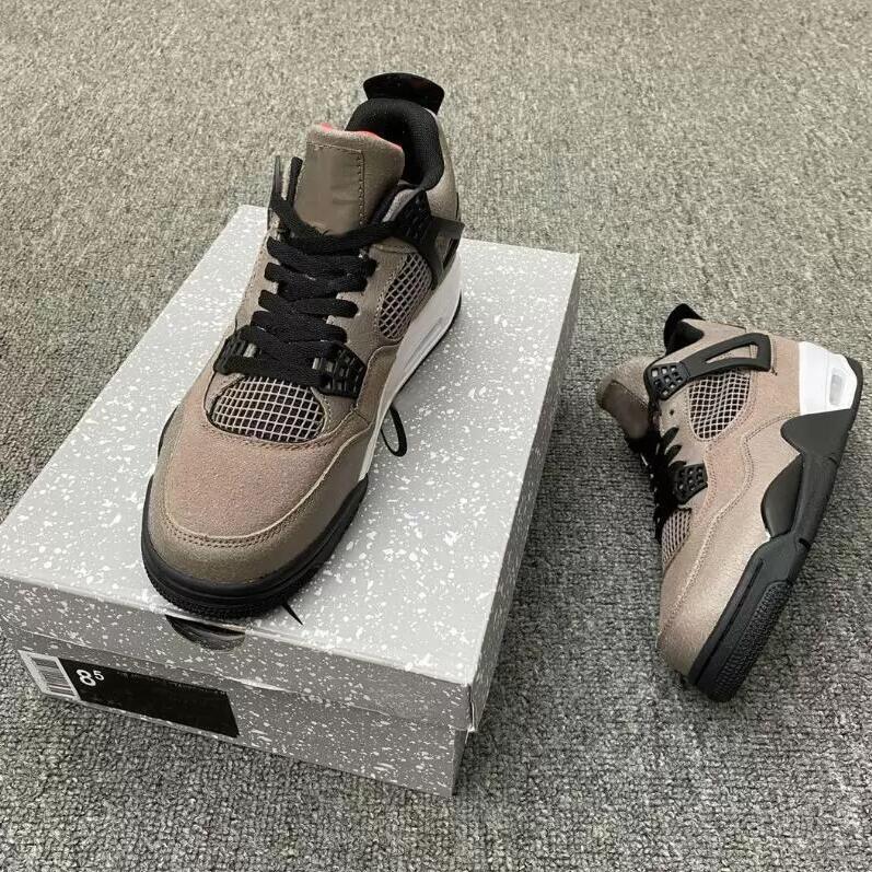 4 Retro Taupe Haze Men 4S Basketballs Shoes Designer Luxury Outdoor Sports Sneakers Mens Trainers, C33
4 Retro Taupe Haze Men 4S Basketballs Shoes Designer Luxury Outdoor Sports Sneakers Mens Trainers, C33