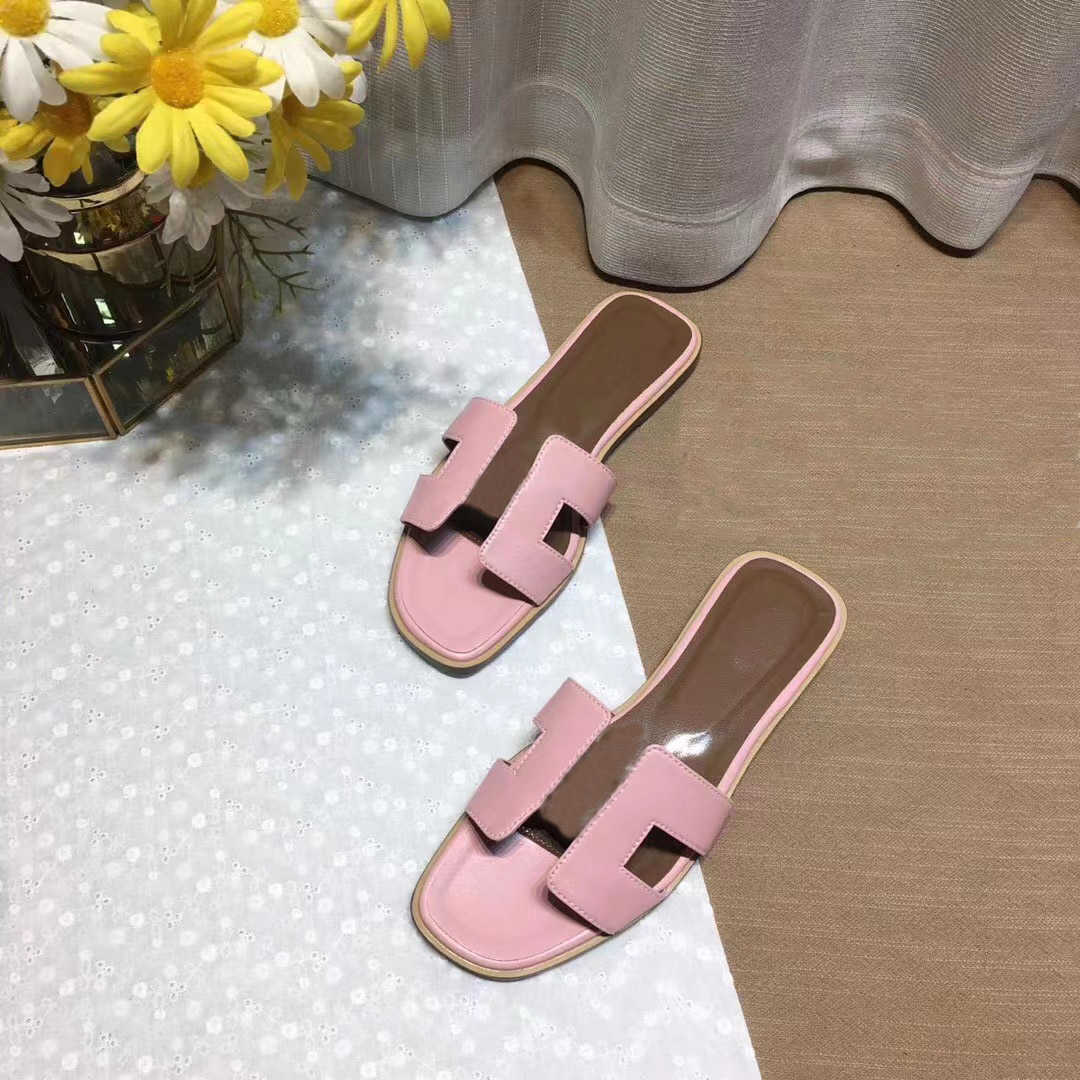 2022 Slippers Designer Sandals Shoes Ladies Slipper Flip Flops Summer Brand Classic 2023 Leather Fashion Beach Flat Heel With Dustbag Size, #13
2022 Slippers Designer Sandals Shoes Ladies Slipper Flip Flops Summer Brand Classic 2023 Leather Fashion Beach Flat Heel With Dustbag Size, #13