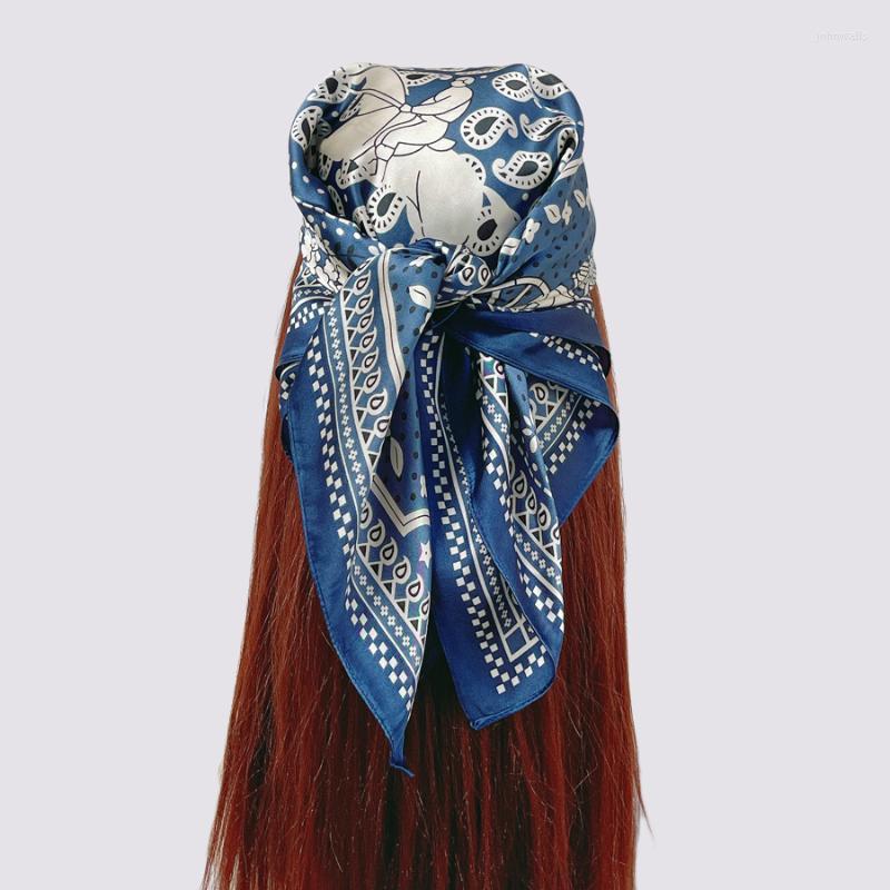 Scarves Luxury Small Neck Scarf Women Decorated Silk Bandana Vintage Carriage Print Pattern Square HandkerchiefScarves
Scarves Luxury Small Neck Scarf Women Decorated Silk Bandana Vintage Carriage Print Pattern Square HandkerchiefScarves