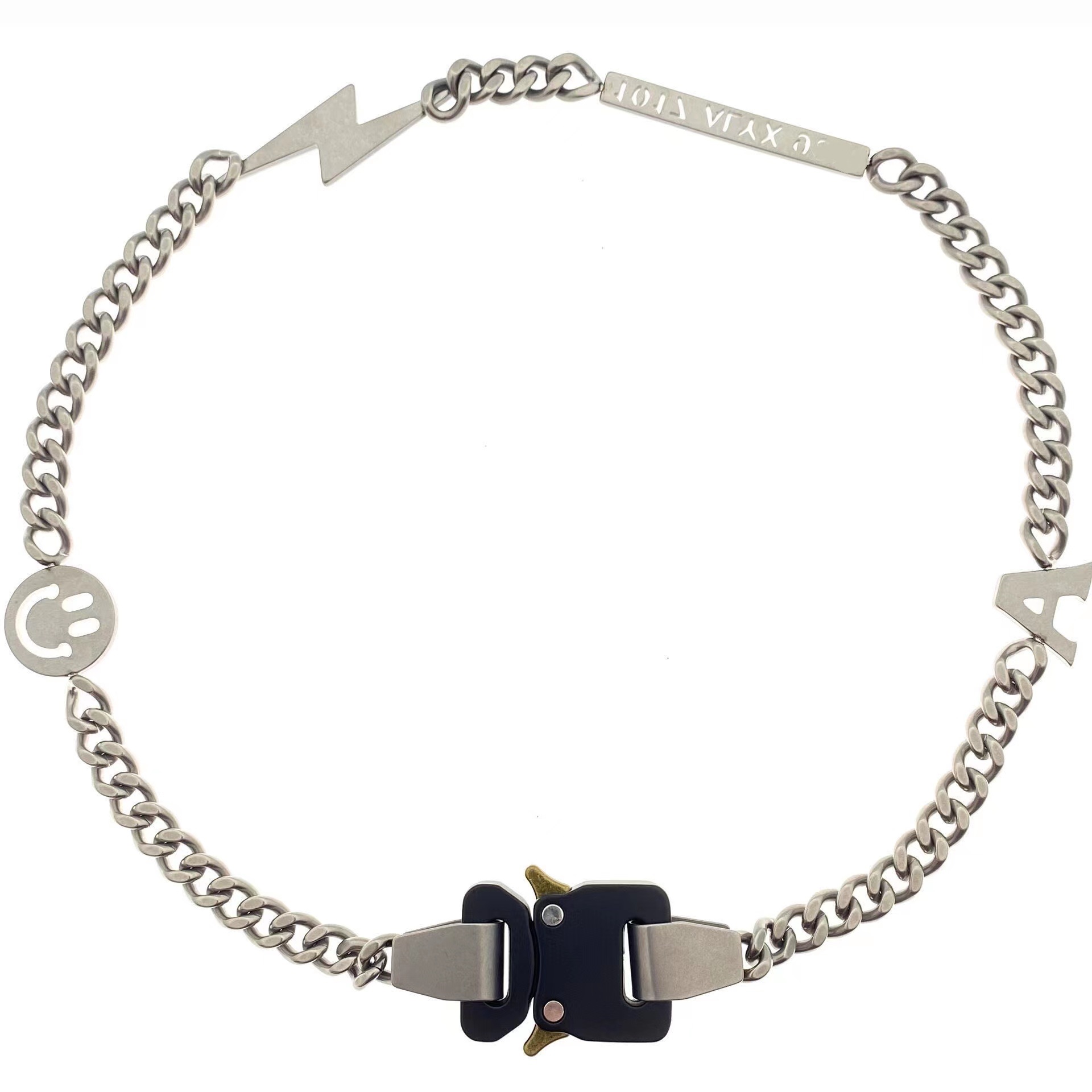 1017 alyx men's and women's industrial Pendant Necklaces function wind titanium steel hip hop trendsetter metal buckle hero Necklace European and American
1017 alyx men's and women's industrial Pendant Necklaces function wind titanium steel hip hop trendsetter metal buckle hero Necklace European and American