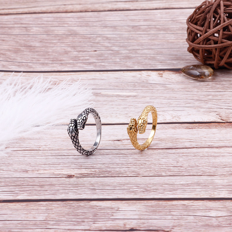 Hip Hop Stainless Steel Snake Casting Ring for Men Women Sports Finger Jewelry