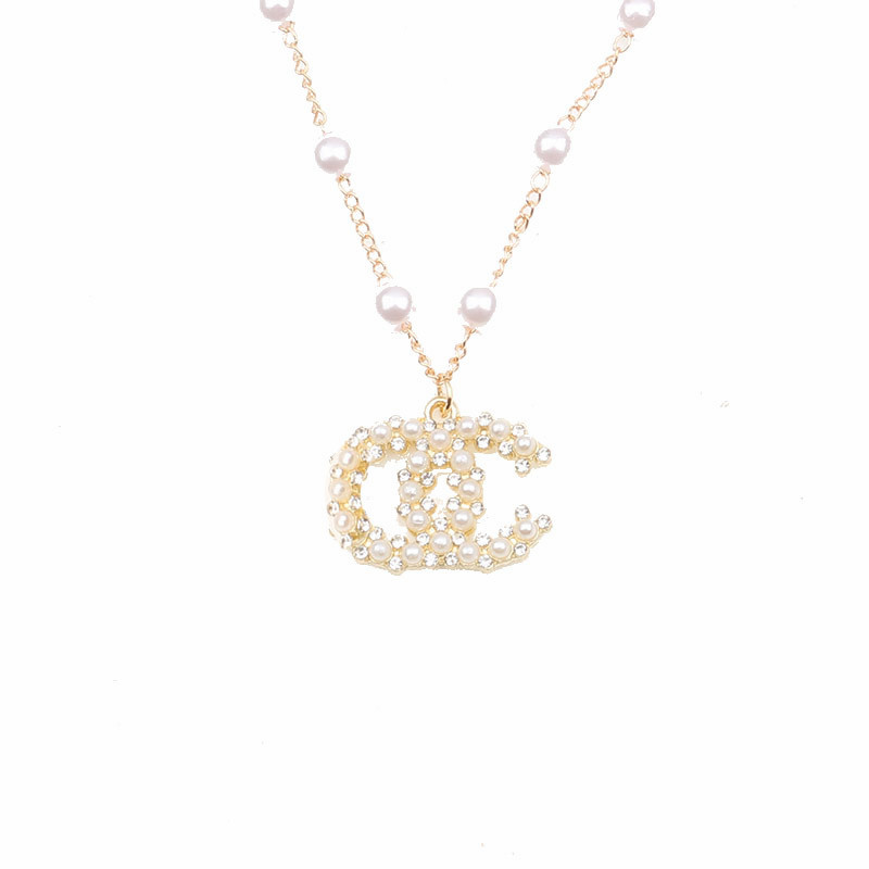 love necklaces designer jewelry chain cuban link clover necklace chains for men gold women vivian luxury moissanite chain heart silver mens bohemian 18K Gold Plated
love necklaces designer jewelry chain cuban link clover necklace chains for men gold women vivian luxury moissanite chain heart silver mens bohemian 18K Gold Plated