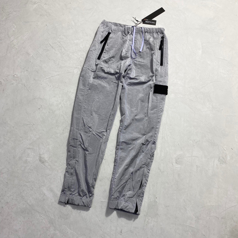 metal brand nylon designers pants Stone pocket embroidered badge casual trousers thin reflective Island pants Size -2XL OLZQ, 2 black
metal brand nylon designers pants Stone pocket embroidered badge casual trousers thin reflective Island pants Size -2XL OLZQ, 2 black
