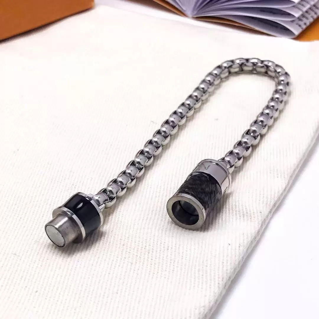Fashion Unique designer Titanium Steel Bracelets Couple Bracelet Trend High Quality luxury Jewelry Supply wholesales with box
Fashion Unique designer Titanium Steel Bracelets Couple Bracelet Trend High Quality luxury Jewelry Supply wholesales with box