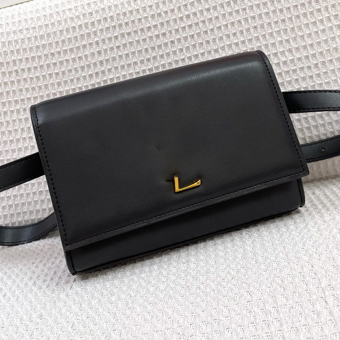 kate belt bag grain de poudre-embossed leather Crocodile pattern Detachable flip cover crossbody chest bag luxury designer Shoulder Bags women purse clutch
kate belt bag grain de poudre-embossed leather Crocodile pattern Detachable flip cover crossbody chest bag luxury designer Shoulder Bags women purse clutch