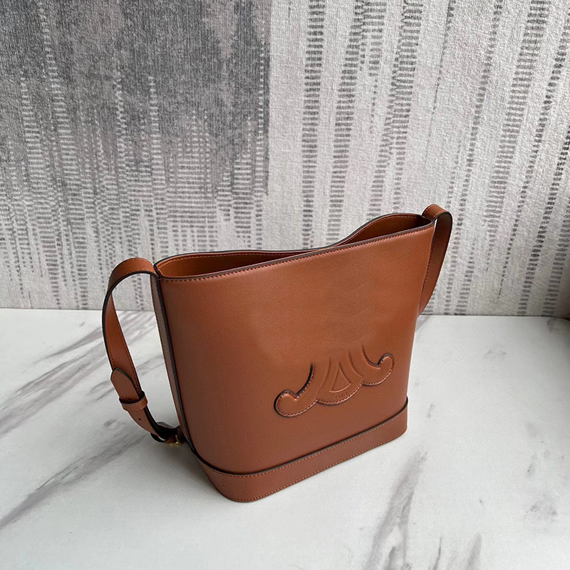 s designer bag Fashion leather handbag triomphe bucket bag casual women's Shoulder Cross body bags, Black
s designer bag Fashion leather handbag triomphe bucket bag casual women's Shoulder Cross body bags, Black