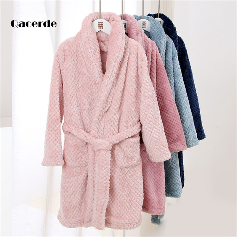 Towels Robes Autumn Winter Kids Sleepwear Robe Flannel Warm Bathrobe For Girls 4-18 Years Teenagers Children Pajamas Boys 220919