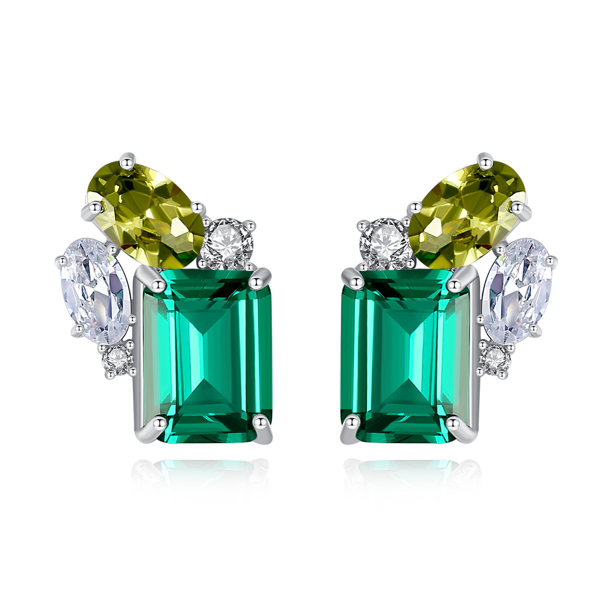 Emerald gemstone stud earrings S925 silver shiny zircon earrings European temperament niche design jewelry
Emerald gemstone stud earrings S925 silver shiny zircon earrings European temperament niche design jewelry