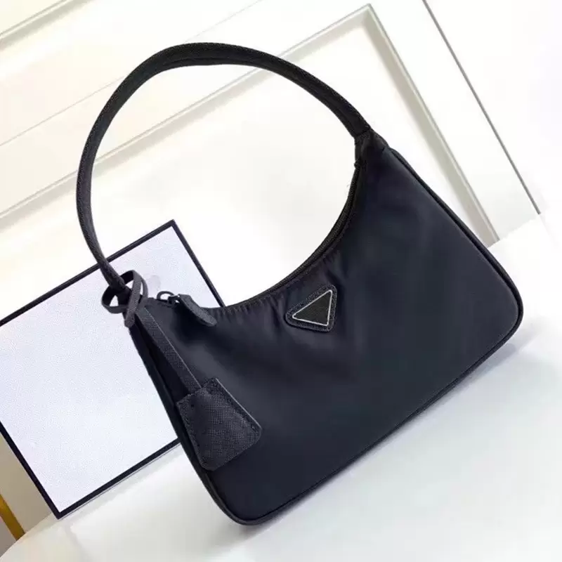 Famous Brand Nylon Hobo Shoulder Bags Underarm Bag Luxury Designer Women's Handbag Retro Tramp Girl Fashion Casual Purses 2371, White
Famous Brand Nylon Hobo Shoulder Bags Underarm Bag Luxury Designer Women's Handbag Retro Tramp Girl Fashion Casual Purses 2371, White