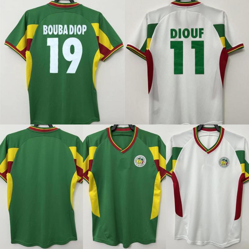 2002 Diouf Retro soccer jerseys 02 BOUBA DIOP H.CAMARA KH.FADIGA DIAO Classic football shirt Top, 2002 home
2002 Diouf Retro soccer jerseys 02 BOUBA DIOP H.CAMARA KH.FADIGA DIAO Classic football shirt Top, 2002 home