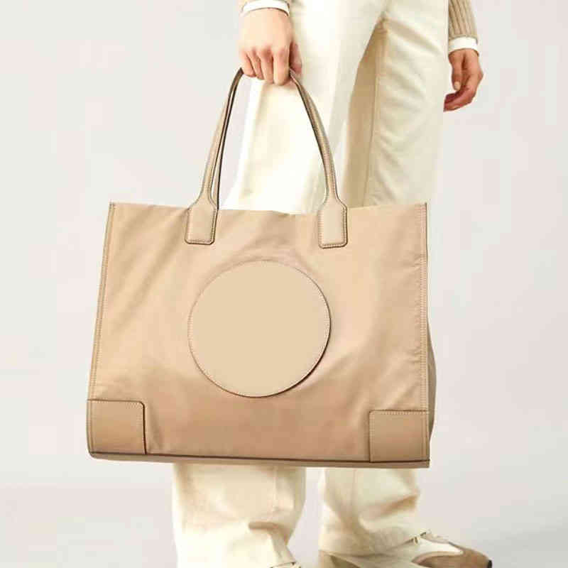 5A 2 SIZES Totes Designer Tote Bag Women Handbag Nylon Handbags classic Solid Color Large Volume Shopping Purse Shoulder Bags 220907 1106, Blue--style 2
5A 2 SIZES Totes Designer Tote Bag Women Handbag Nylon Handbags classic Solid Color Large Volume Shopping Purse Shoulder Bags 220907 1106, Blue--style 2