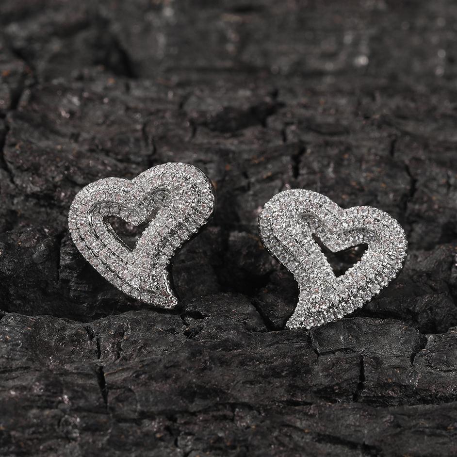 1 Pair Hip Hop Claw Set CZ Stone Bling Ice Out 3 Layers Heart Stud Earrings for Men Women Unisex Lovers Rapper Jewelry328y
1 Pair Hip Hop Claw Set CZ Stone Bling Ice Out 3 Layers Heart Stud Earrings for Men Women Unisex Lovers Rapper Jewelry328y