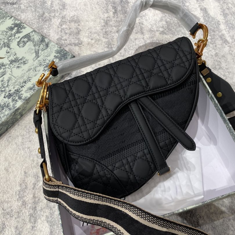 Topbags Fashion Shoulder The Tote Bag Top Handbag Casual Small Square Unique Luxury Designers Women Shoulder Letter Versatile Cover Soft Quality Designer Bags, Box
Topbags Fashion Shoulder The Tote Bag Top Handbag Casual Small Square Unique Luxury Designers Women Shoulder Letter Versatile Cover Soft Quality Designer Bags, Box