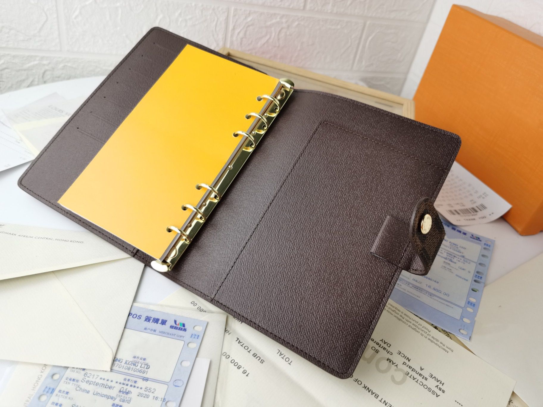 AAA Designer Book Wallet R20105 MEDIUM SMALL RING AGENDA COVER Womens Fashion Notebook Credit Card Holder Case Luxury Wallets Iconic Canvas leather luxury purses
