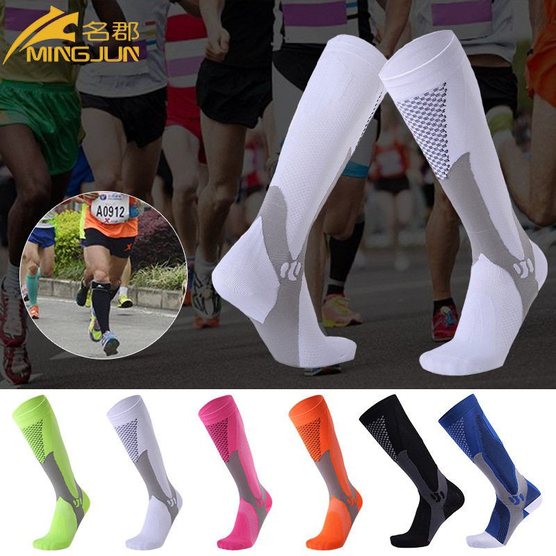 Long Tube Sports Socks Compression Stockings for Men and Women Marathon Outdoor Adult Running Cycing Pilates football socks, White/red
Long Tube Sports Socks Compression Stockings for Men and Women Marathon Outdoor Adult Running Cycing Pilates football socks, White/red