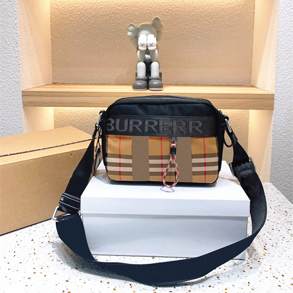 Classic Designer Vintage Check TB camera mens Bag nylon crossbody Women's wallet purses retro brand Leather Luxury stripes famous handbag tote Shoulder clutch Bags, Box
Classic Designer Vintage Check TB camera mens Bag nylon crossbody Women's wallet purses retro brand Leather Luxury stripes famous handbag tote Shoulder clutch Bags, Box