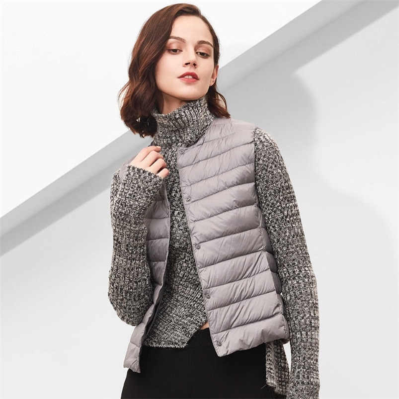 Women' Down Parkas Good Women White Duck Down Vest Soft Fabric Light Vest Jacket Winter Weightless Round Collar Sleeveless, Silver
Women' Down Parkas Good Women White Duck Down Vest Soft Fabric Light Vest Jacket Winter Weightless Round Collar Sleeveless, Silver