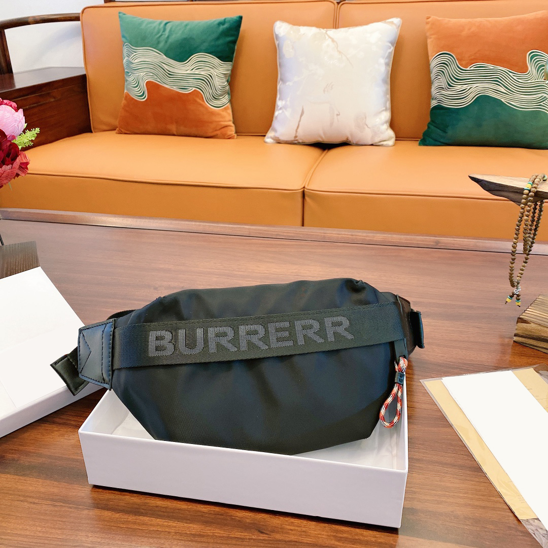 Vintage stripe belt bum bag Luxurys Check chest Nylon designer fanny pack mens gift sonny bumbag tote Wallets Waist Bag fashion